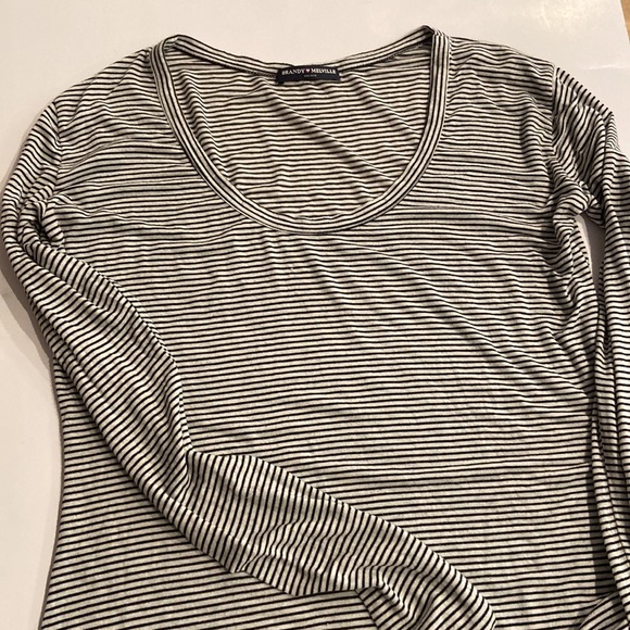 BRANDY MELVILLE long sleeved striped top - Picture 2 of 4